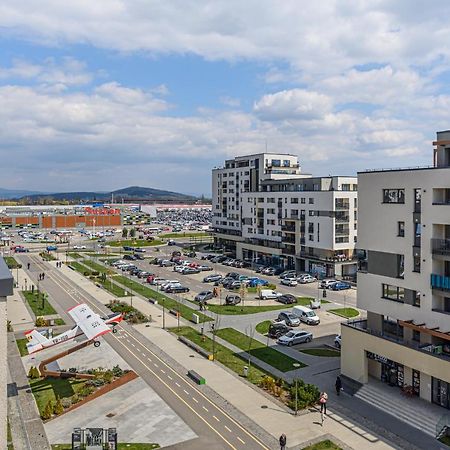 Promenada Studios Brașov Exterior foto